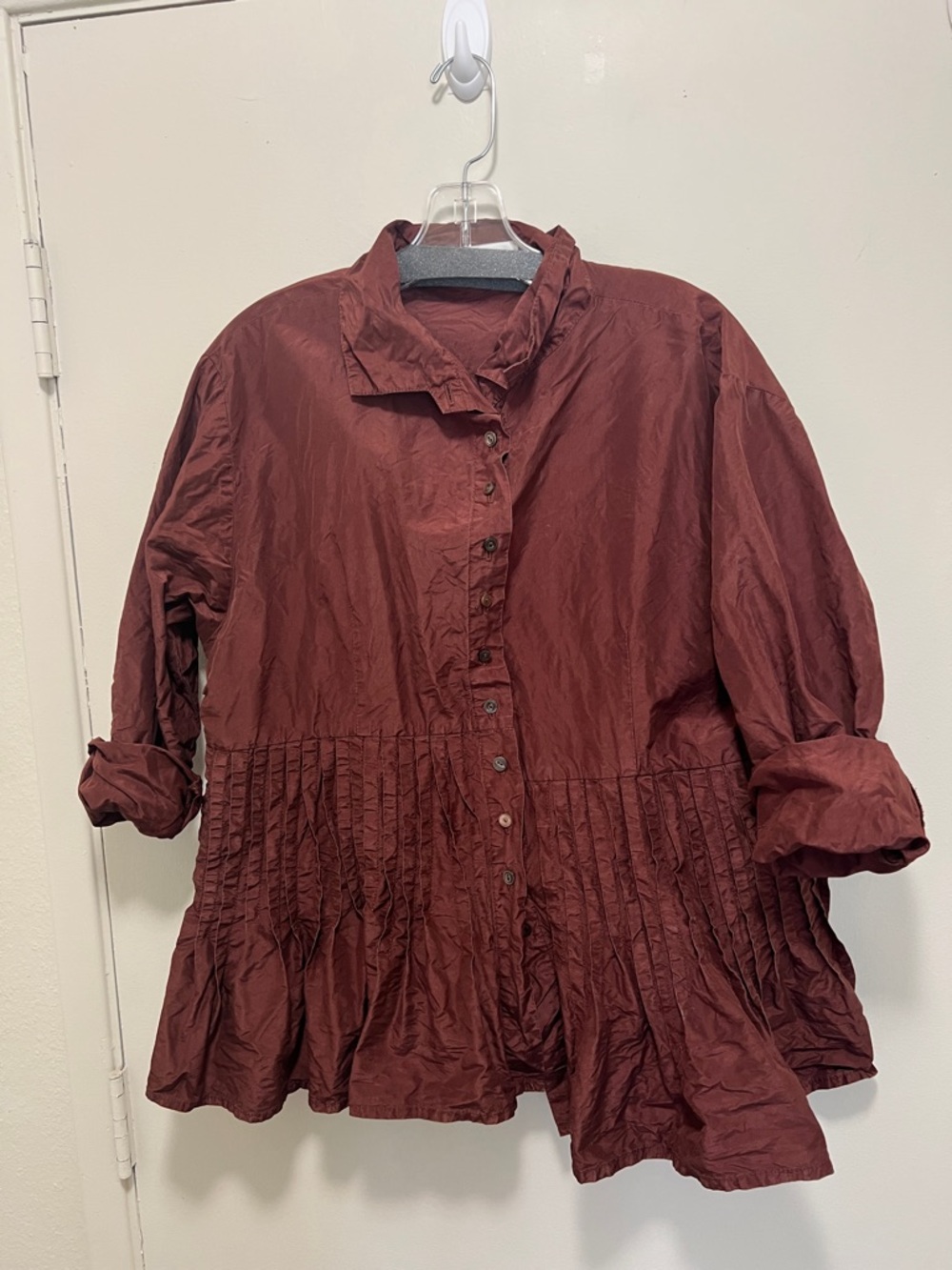 Relaxed Button-Front Women's Top in Wine